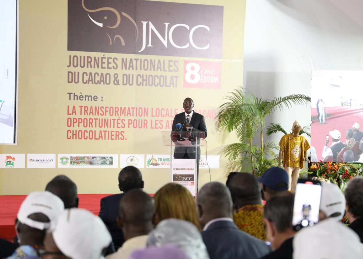 La Côte d’Ivoire renouvelle son engagement pour la transformation locale du cacao